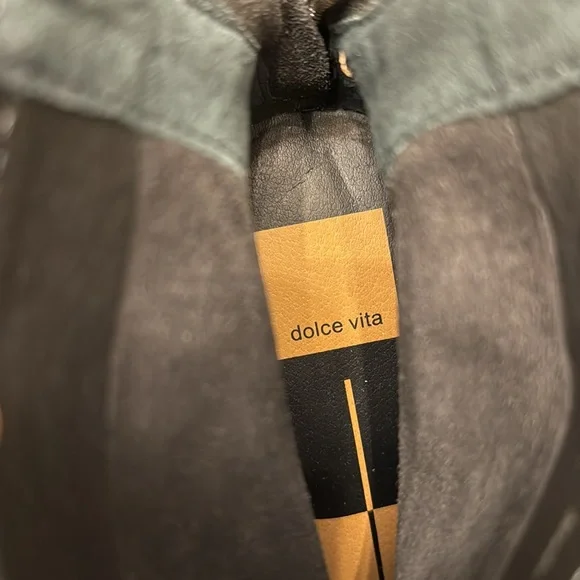 Blue Suede Boots - Like New - Picture 6 of 8